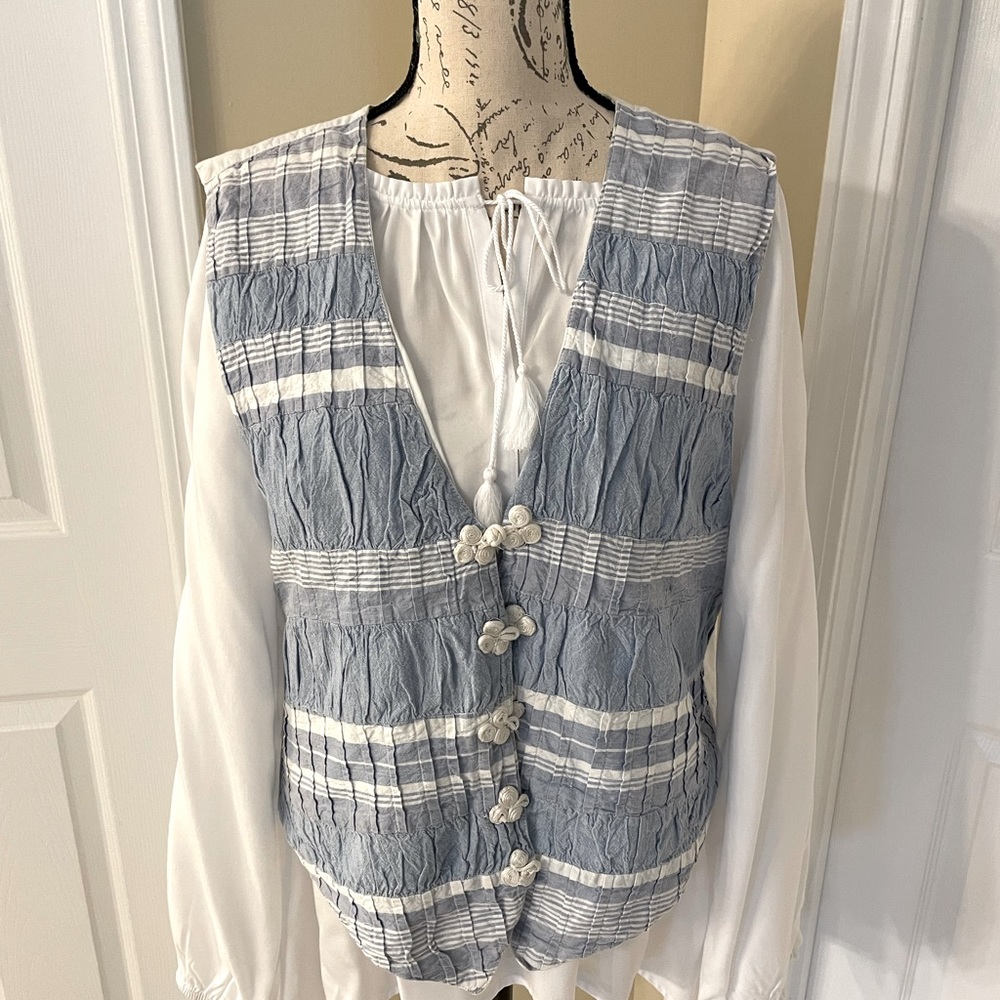 ⭐️Vintage ⭐️ AJ Light Stonewash & White Stripe Pintucked Patchwork Denim Vest